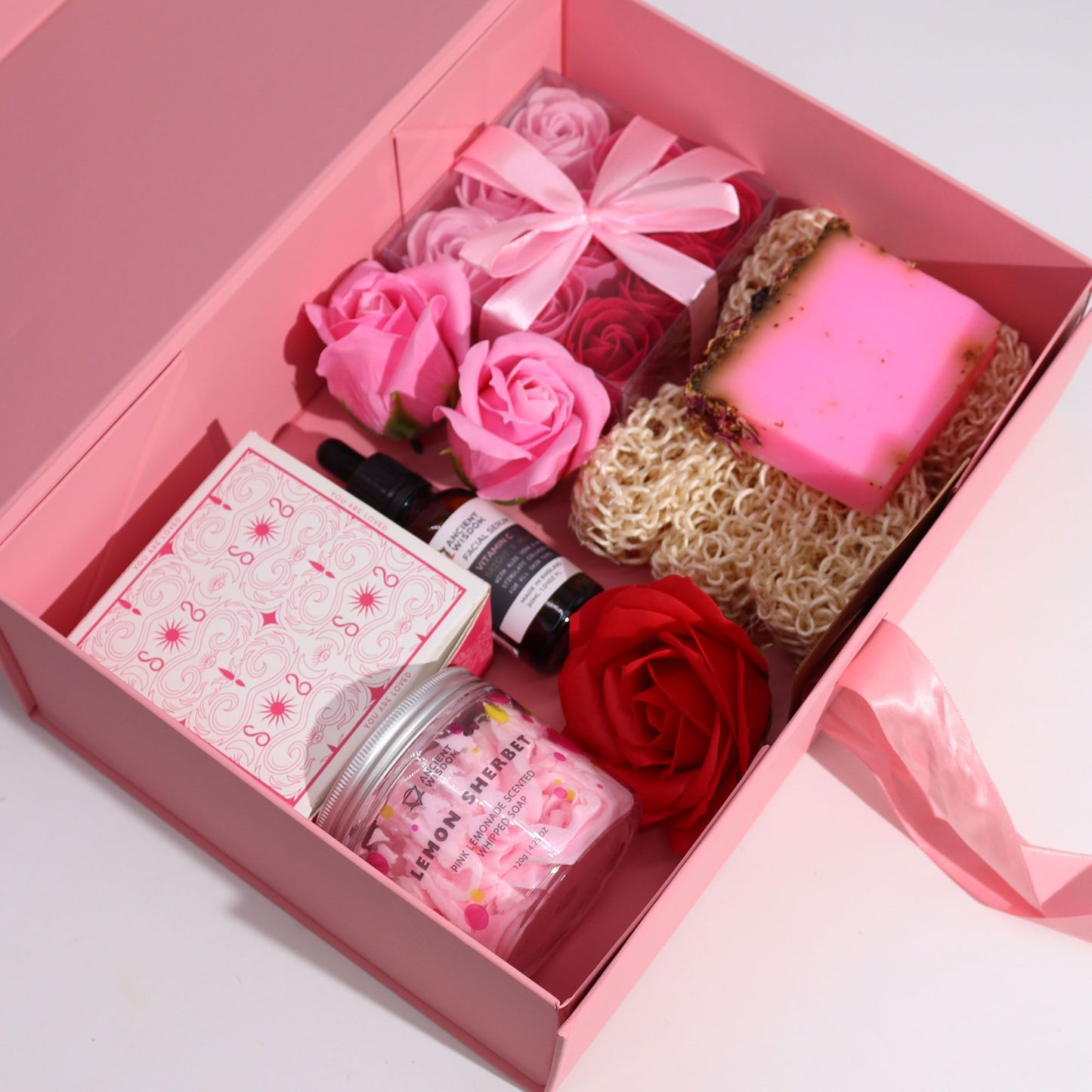 Elegante Geschenkbox in Babyblau – faltbar mit integrierter Schleife