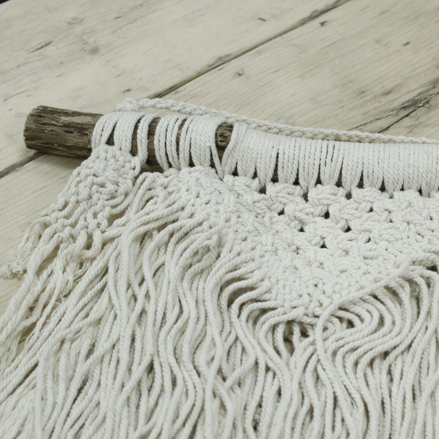 Natural Abundance – Handgefertigter Makramee-Wandbehang aus Baumwolle