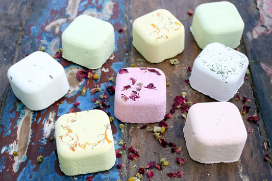 Aromatherapie Dusch-Dampfer Set (6 Stück) – Wellness Geschenkbox