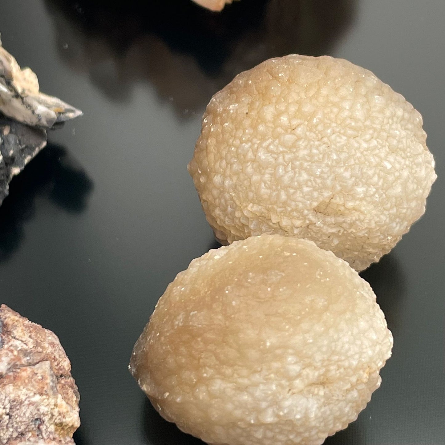 Sammlerbox mit 24 einzigartigen Mineralien – Naturschätze der Erde