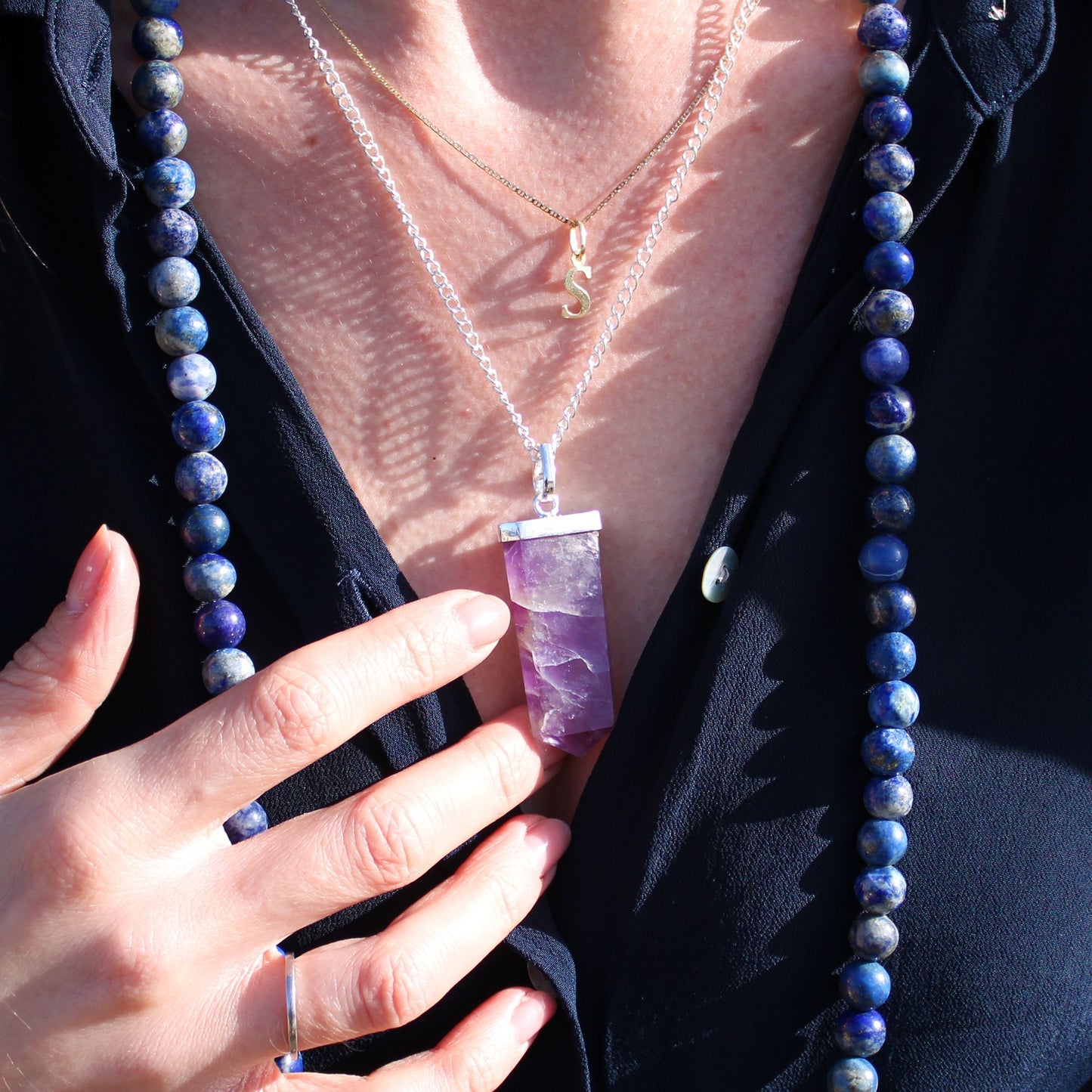 Handgefertigter Amethyst-Flachstift Anhänger mit Silberkette