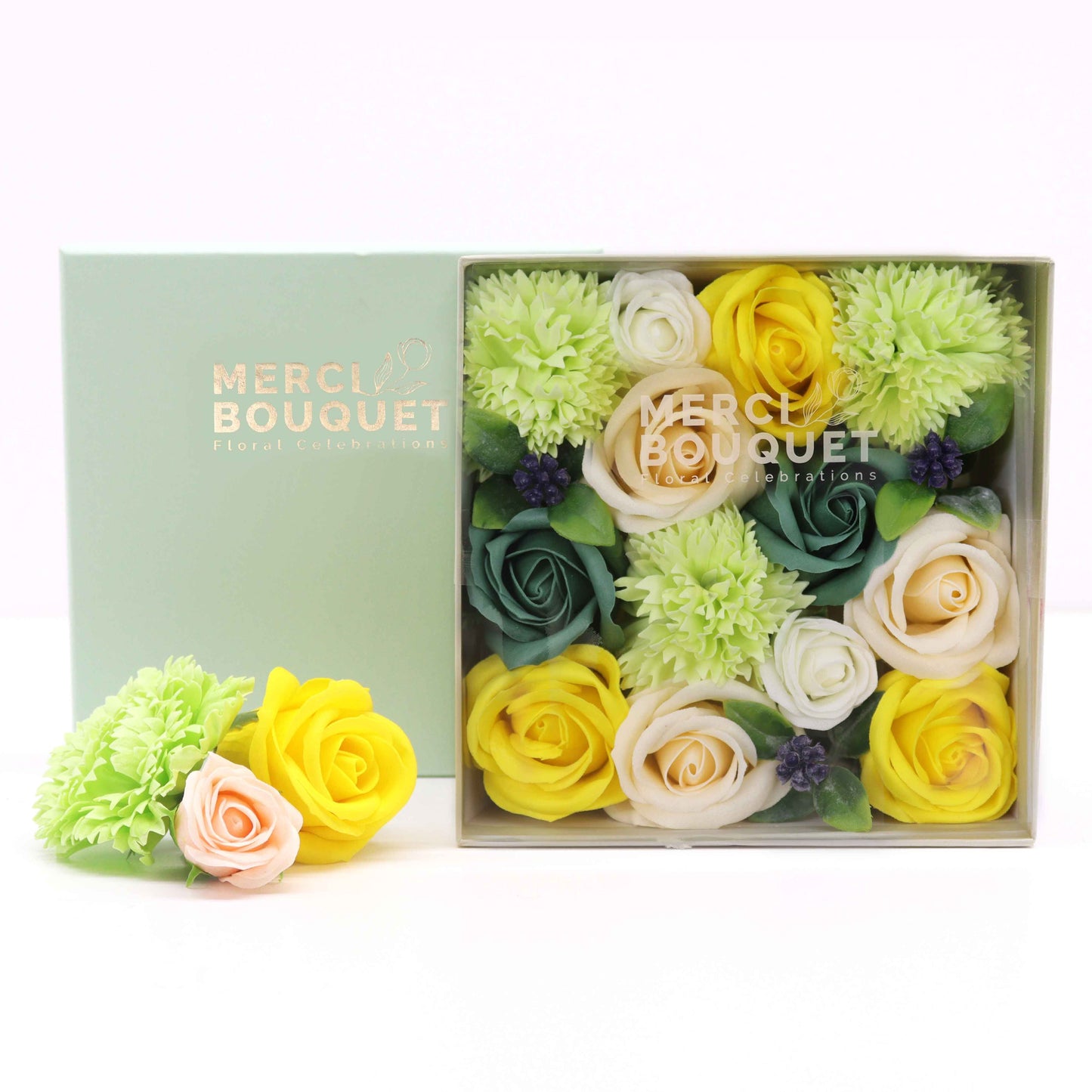Geschenkbox 'Frühlingsgrüße' mit Seifenblumen in Gelb und Grün