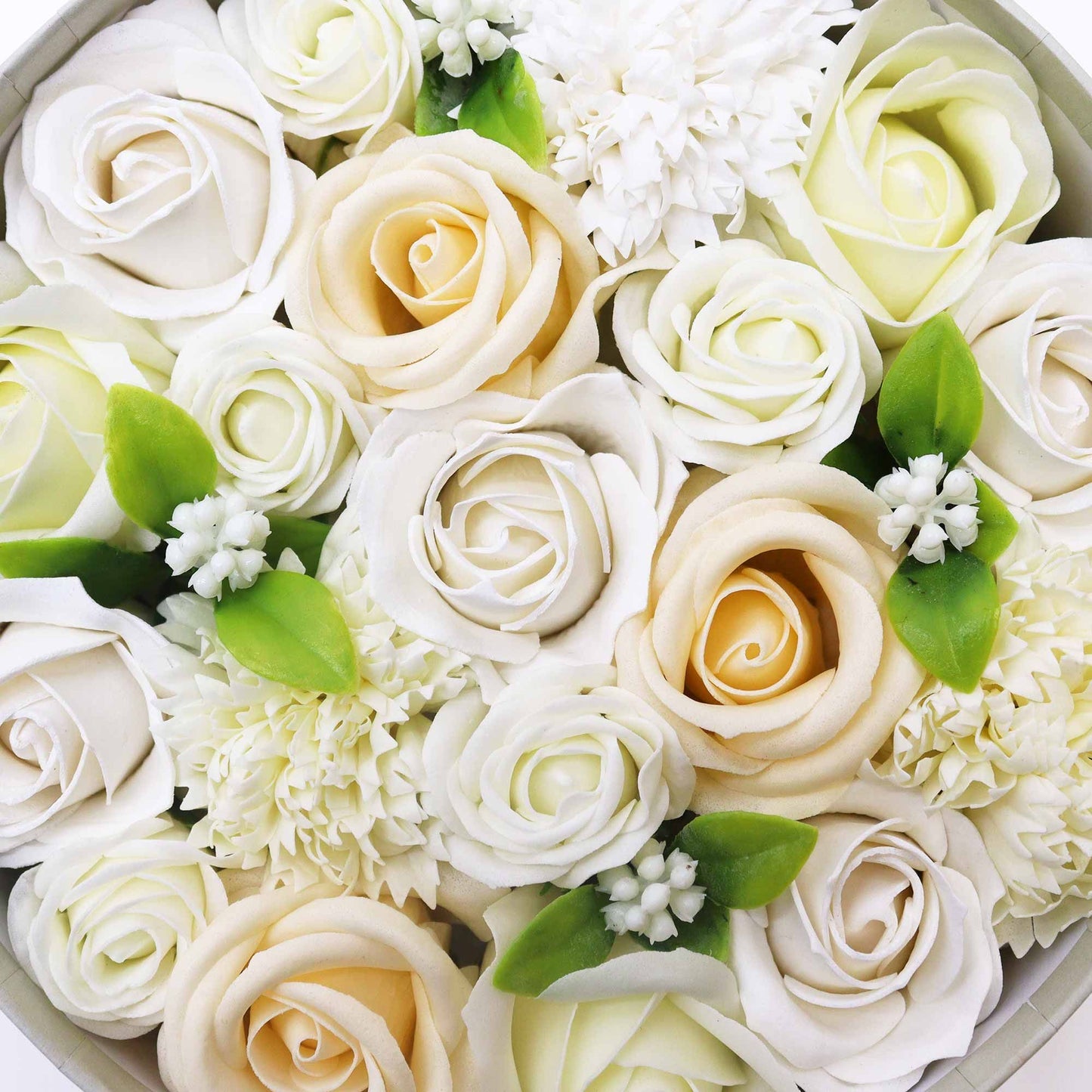 Seifenblumen-Arrangement 'Hochzeitssegen' in Weiß & Elfenbein – Premium Rundbox