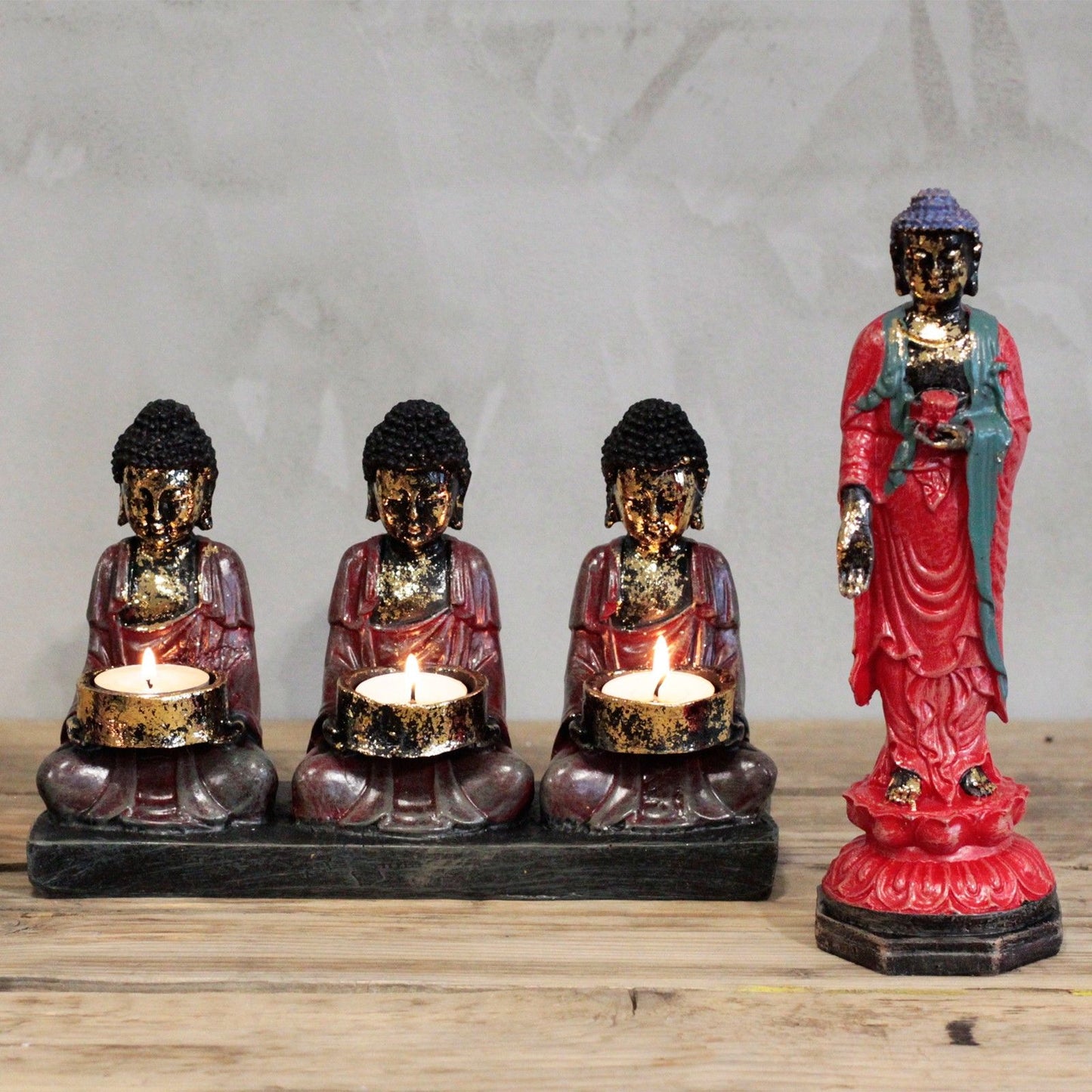 Kerzenständer 'Drei Anhänger' - Antik-Buddha Figur aus Harz