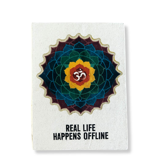 Lokta Notizbuch 'Real Life Happens Offline' – Handgeschöpftes Papier mit Mandala-Cover