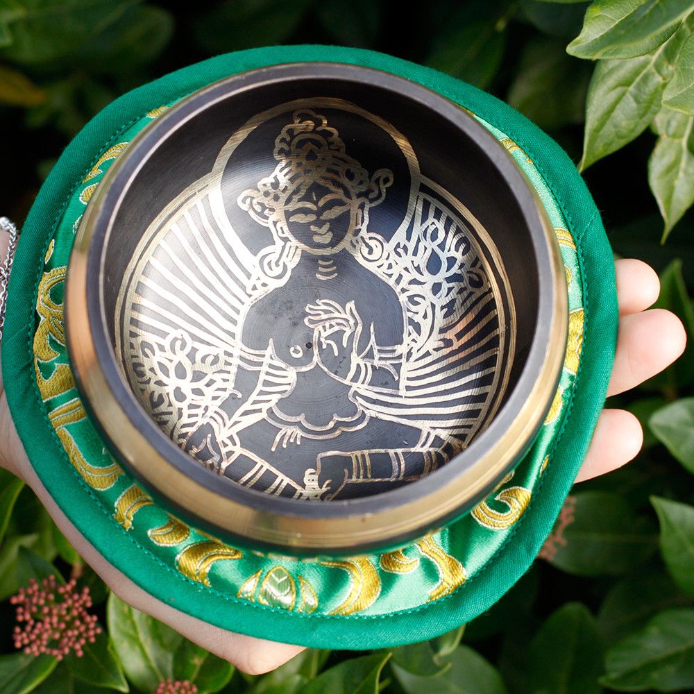 Klangschalen-Set 'Grüne Tara' – Handgraviertes Messing, 10 cm