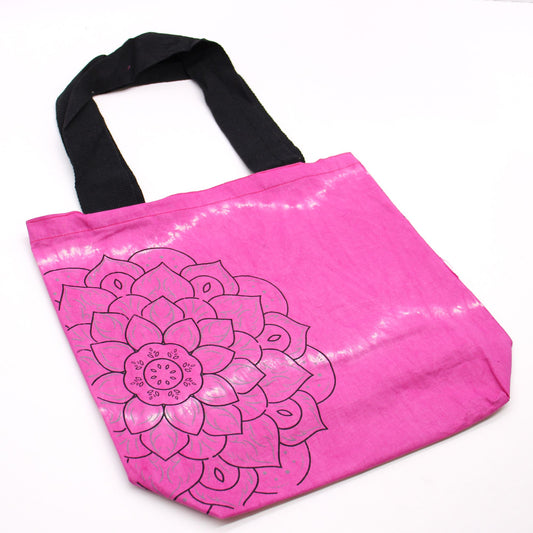 Baumwolltasche Mandala Magenta – Batik-Unikat mit Naturhenkel
