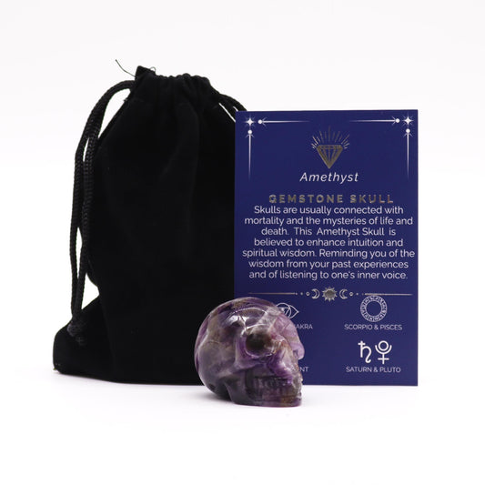 Handgeschnitzter Amethyst-Schädel – Einzigartige Edelsteinfigur 4x3x2,8 cm