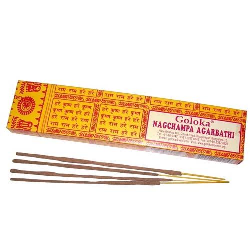 Nag Champa Räucherstäbchen – Handgerollter Blütenzauber für innere Ruhe