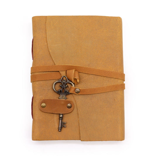 Notizbuch aus geöltem Leder mit Sicherheitsschlüssel | 200 Seiten | 13x18 cm