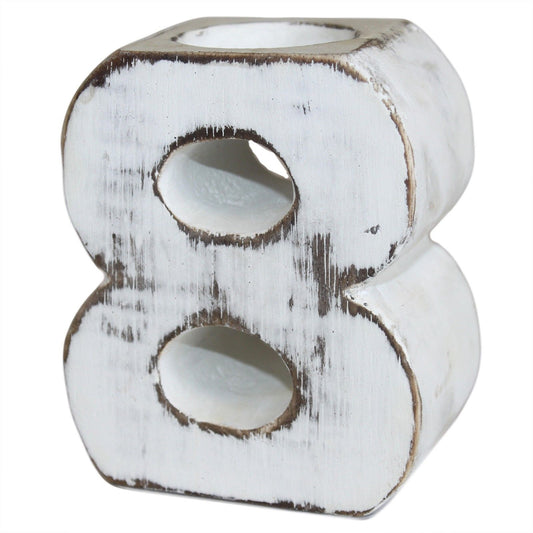 Handgeschnitzte Holz-Zahl 8 mit White-Wash - Dekor mit Teelichtfunktion