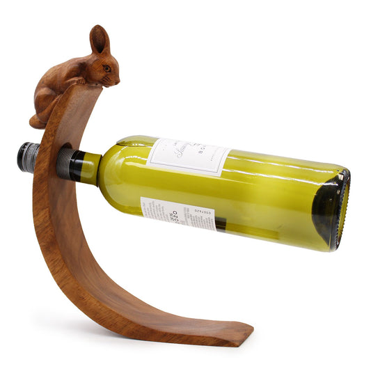 Balance Wine Holder 'Kaninchen' – Handgeschnitzt aus Suar-Holz