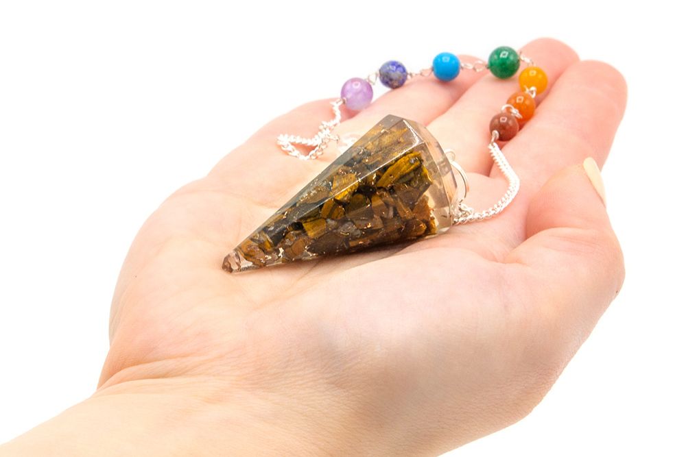 Handgefertigtes Orgonit-Pendel mit Tigerauge – Energetischer Begleiter für Meditation und Radiästhesie