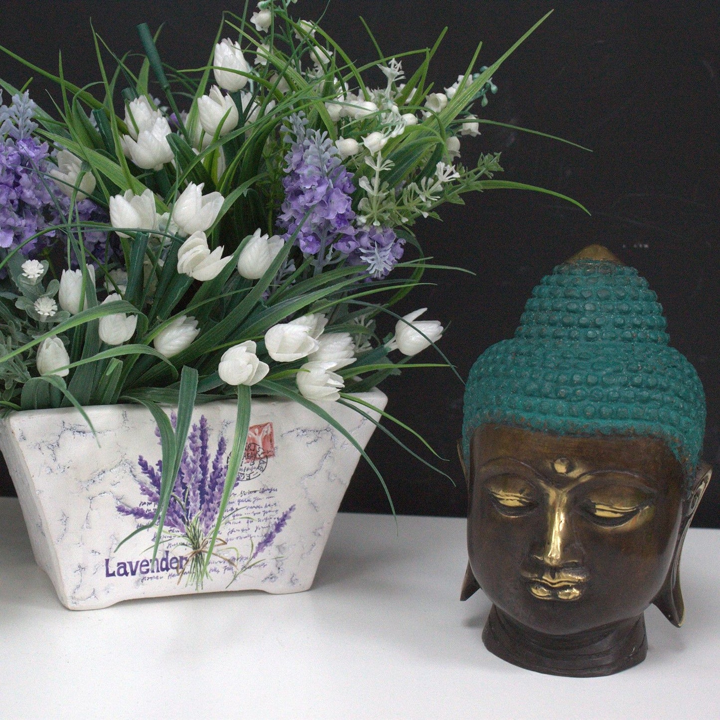 Große Buddha-Kopf Skulptur aus Messing - Handgefertigtes Statement-Piece