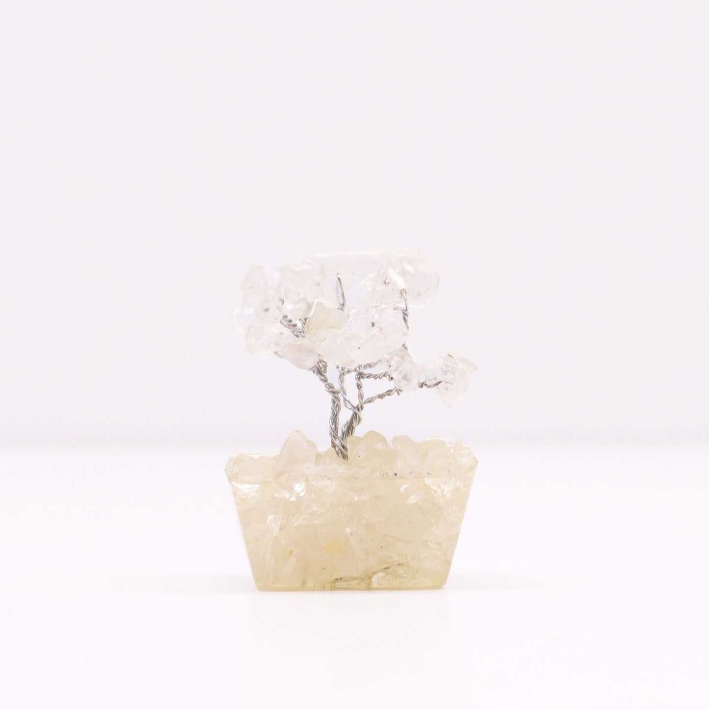 Mini-Edelsteinbaum aus Bergkristall auf harmonisierender Orgonit-Basis