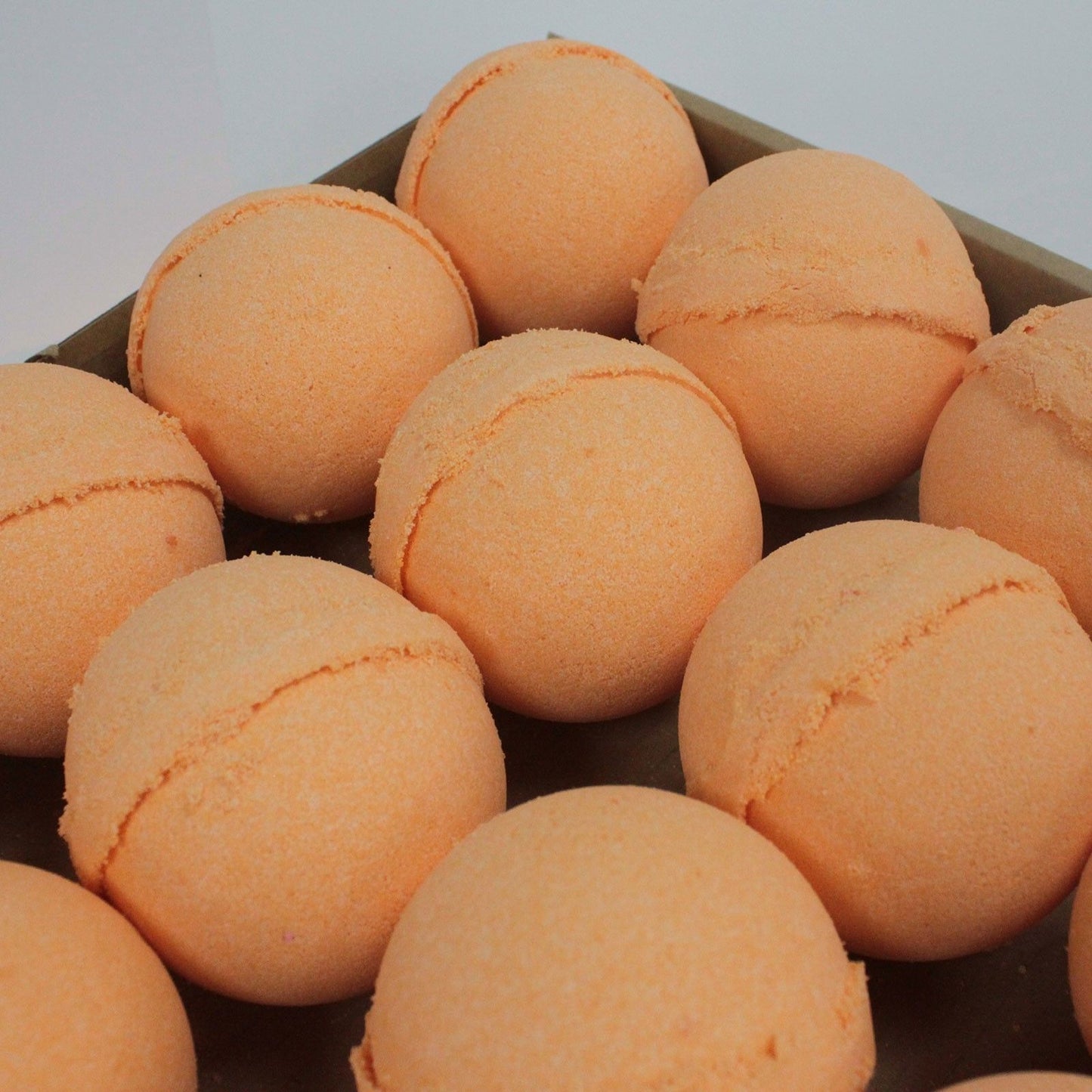Jumbo Badebombe Mandarine & Grapefruit mit Sheabutter – 16 Stück