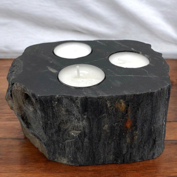 Dreifach-Kerzenhalter aus versteinertem Holz und Marmor – Ein handgefertigtes Unikat