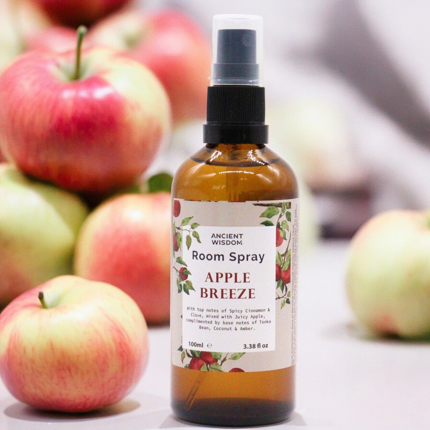 Raumspray Apfelbrise – Frischeduft für Zuhause in 100ml Amberglas