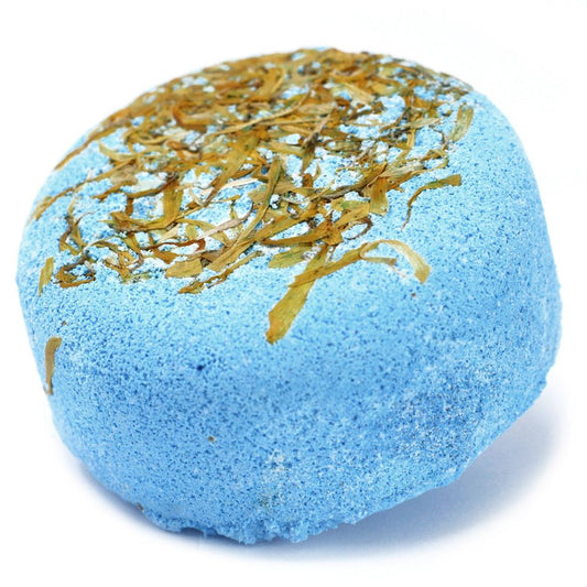 Floral Fizz Dream in Blue – Handgefertigte Luxus-Badebombe mit Kamille & Muskatellersalbei