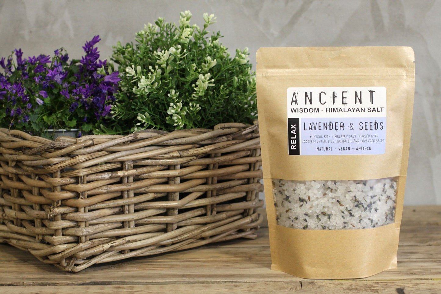 Himalaya-Badesalz mit Lavendel & Jojobaöl – 500g für tiefe Entspannung