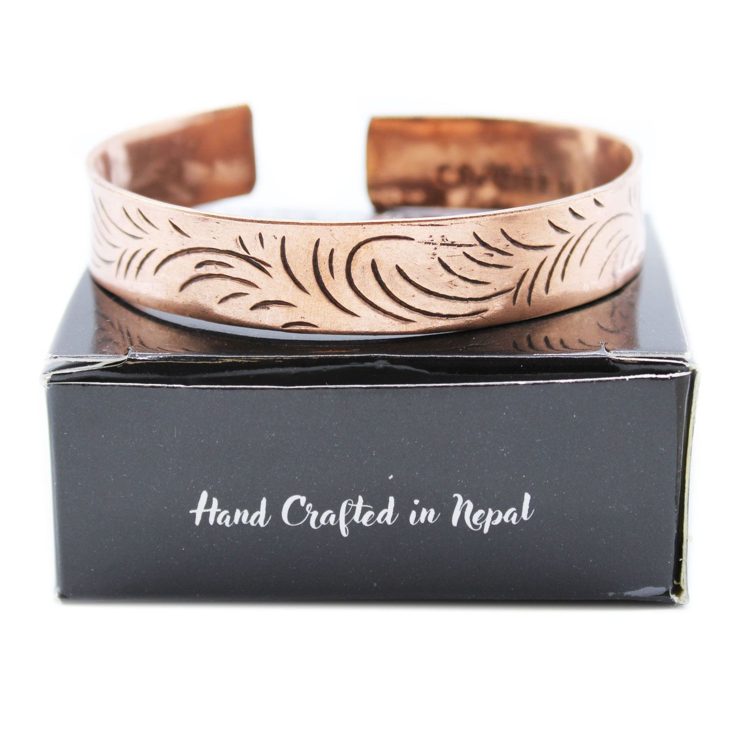 Massives Kupferarmband mit breiten Tribal Swirls – Handgefertigt in Nepal