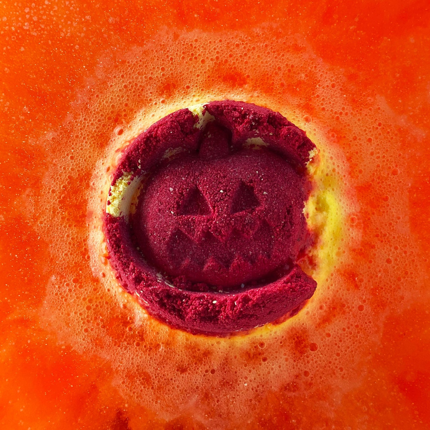 Halloween Badebombe 'Magischer Anis' – 180g handgefertigte Limited Edition